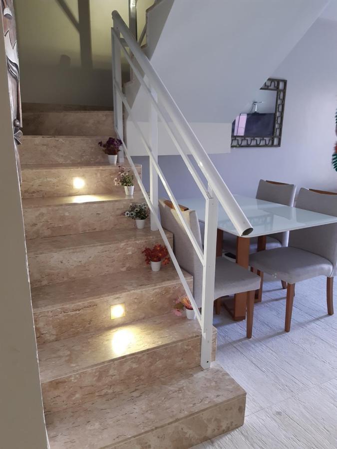 Serra Mar Suites,Lofts, E Casas A 300 Metros Das Praias Арраял-ду-Кабу Екстер'єр фото