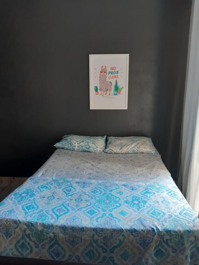 Serra Mar Suites,Lofts, E Casas A 300 Metros Das Praias Арраял-ду-Кабу Екстер'єр фото